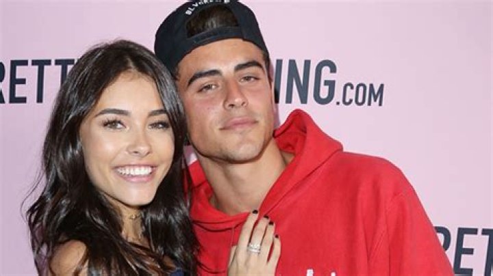 Madison Beer & Jack Gilinsky Kiss Two Years After His ‘Verbal Abuse’ – Hollywood Life