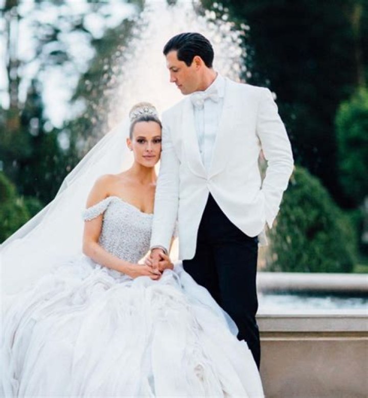 Maksim Chmerkovskiy & Peta Murgatroyd Wedding Pics – Hollywood Life