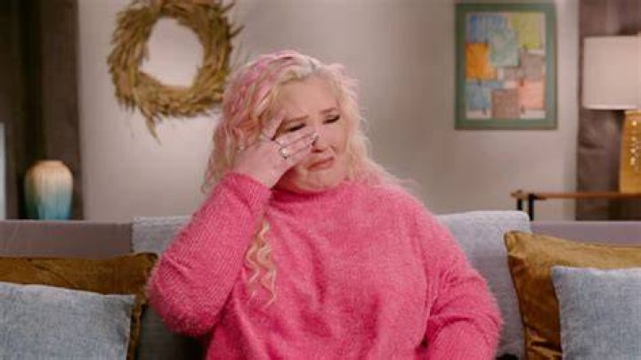 Mama June Cries Over Daughter Anna’s Cancer in ‘Family Crisis’ Trailer – Hollywood Life