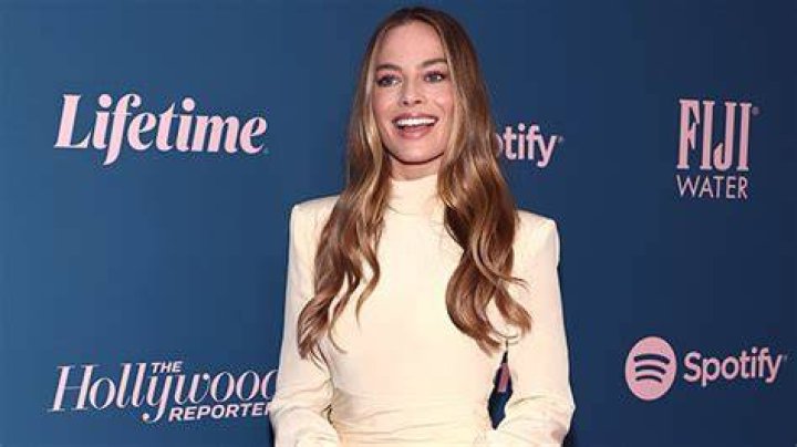 Margot Robbie Responds to Britney Spears Memoir Movie Rumors: Watch – Hollywood Life