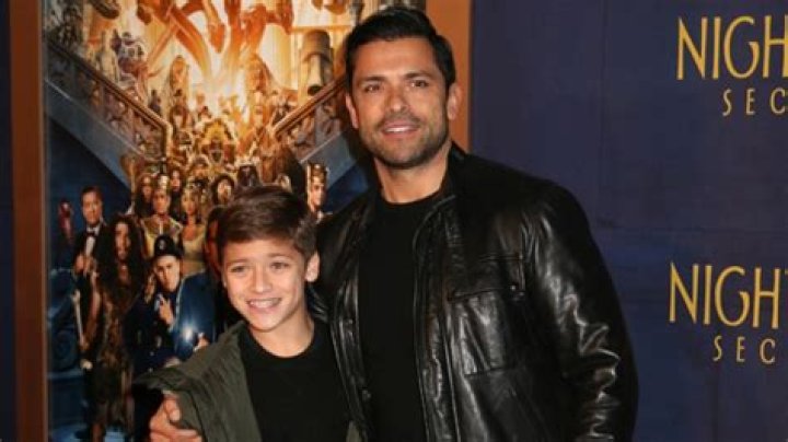 Mark Consuelos Rushes to Son Joaquin’s Defense During Wrestling Match – Hollywood Life