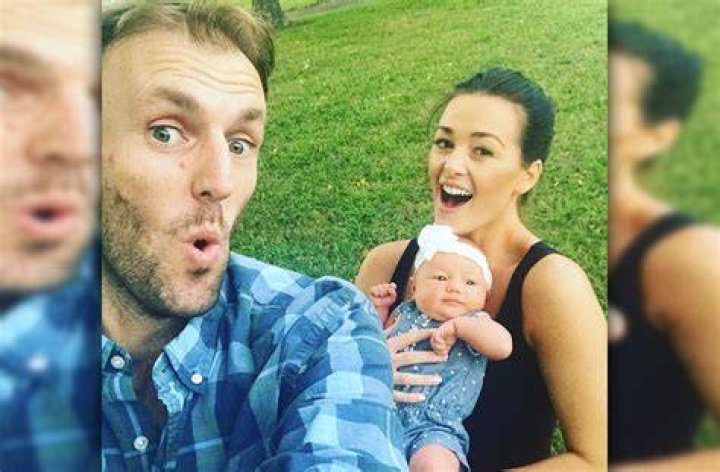 ‘Married At First Sight’ Spinoff: Jamie Goes Into Labor & Prepares For Her Home Birth In Quarantine