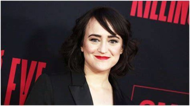 ‘Matilda’ Star Mara Wilson, 35, Says Men Inappropriately Contacted Her When She Was 12