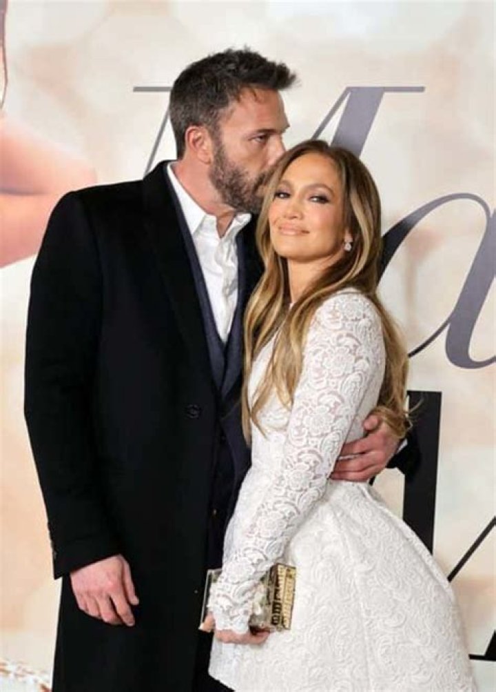 Matt Damon Says He Supports Ben Affleck & Jennifer Lopez’s Romance – Hollywood Life