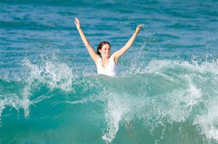 Maya Hawke’s White One Piece Swimsuit Swimming In St Barths: Photos – Hollywood Life