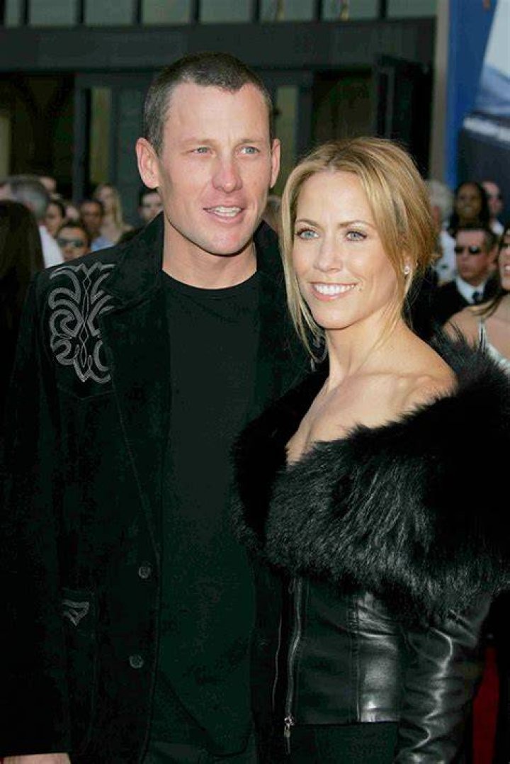 Meet Anna Hansen & Lance’s Past Romances – Hollywood Life