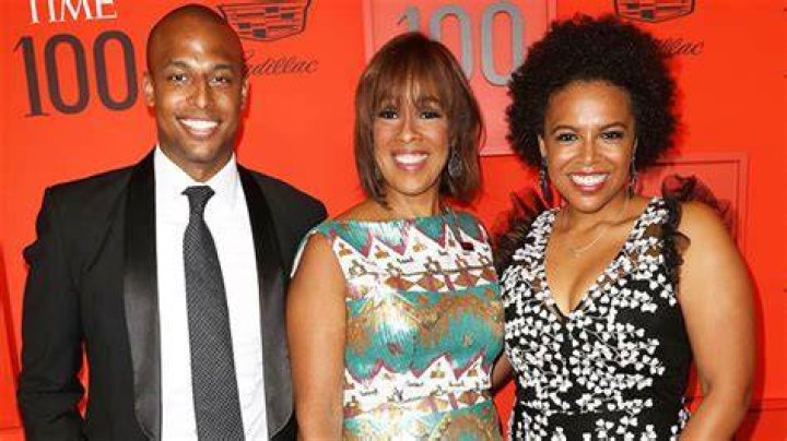 Meet Her 2 Grown Children – Hollywood Life