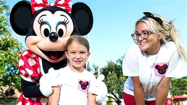 Meet Her Two Daughters, Maddie & Ivey – Hollywood Life