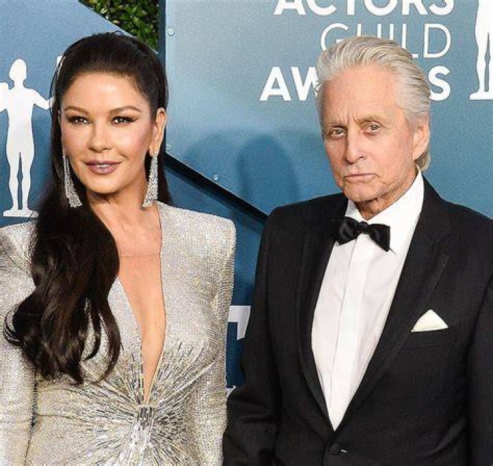 Meet His Spouse, Stephanie Cozart – Hollywood Life