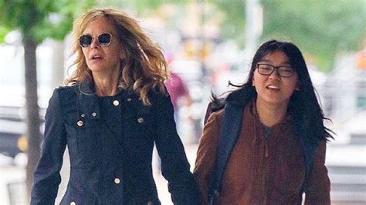 Meg Ryan & Daughter, Daisy True, 15, Go For A Walk In New York City – Hollywood Life