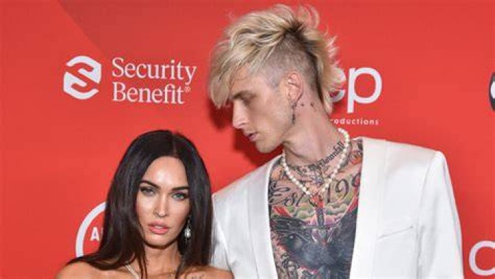 Megan Fox’s Sweet Message To Machine Gun Kelly After ‘SNL’ Performance – Hollywood Life