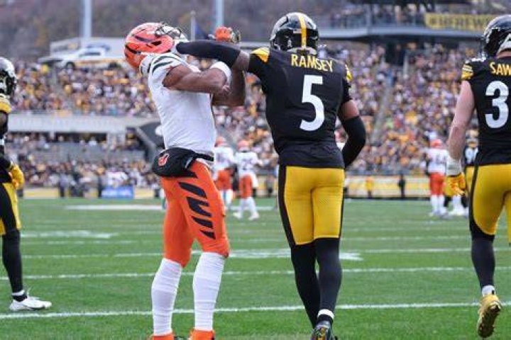 Mia Khalifa Goes Off On AJ Green For Punching Jalen Ramsey During NFL Game