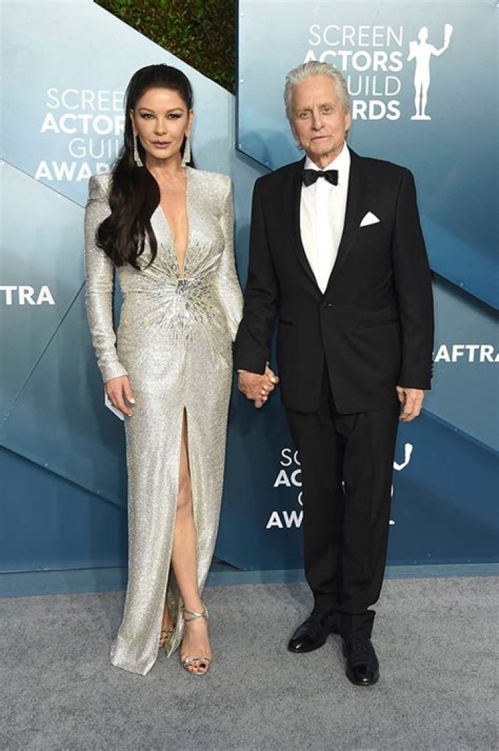 Michael Douglas Shares Love For Catherine Zeta-Jones On Ski Trip – Pic – Hollywood Life
