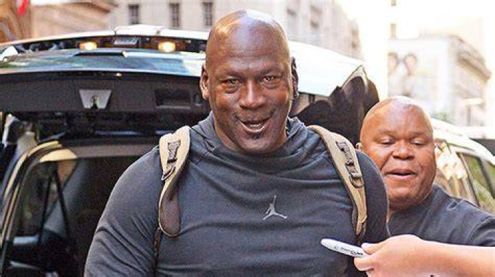 Michael Jordan & A Tequila Bottle In NYC Has Some Fans Concerned – Hollywood Life