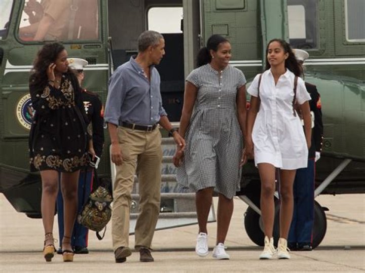 Michelle Obama Admits She & Barack ‘Shed Tears’ While Dropping Malia, 22, At Harvard For 1st Time