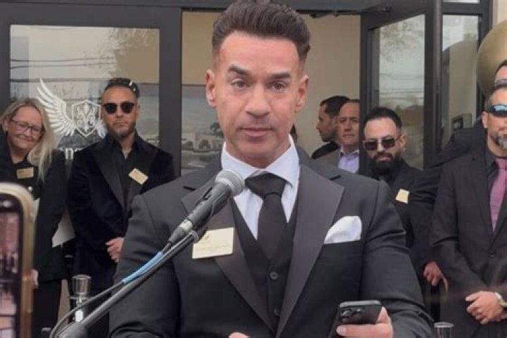 Mike ‘The Situation’ Sorrentino Claps Back Against Cheating Accusation – Hollywood Life