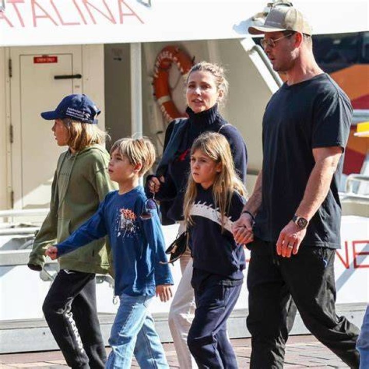 Miley Cyrus Wants 'A Bunch Of Kids' With Liam Hemsworth