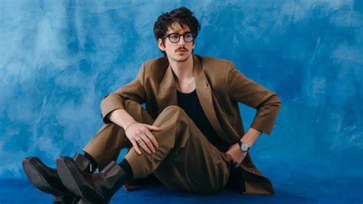 Milo Manheim — Photos