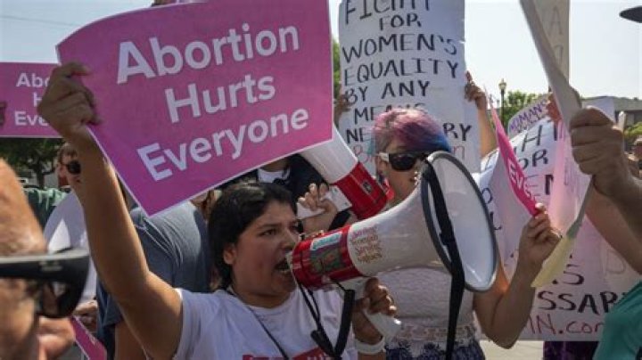 Missouri Forcing Women To Have Pelvic Exams Before Abortions: What To Know