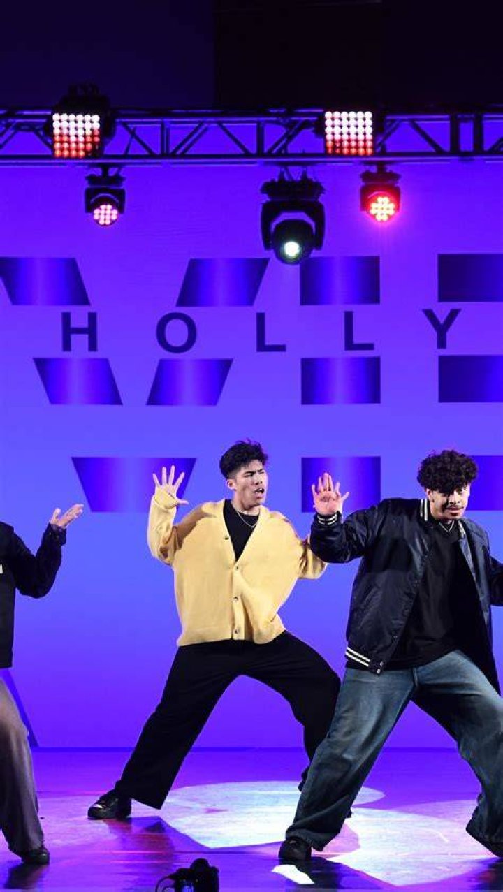 Mocks His Celebration Dance – Hollywood Life