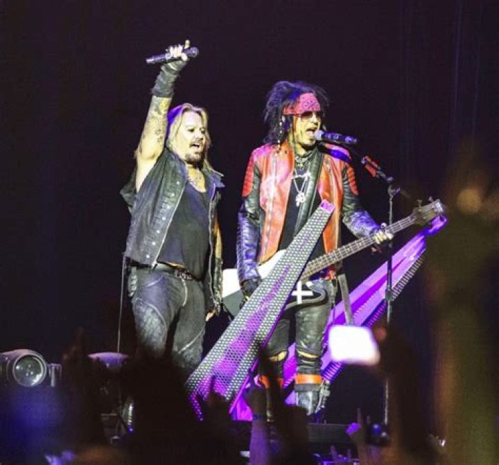 Motley Crue — See Photos Of The Rock Band – Hollywood Life