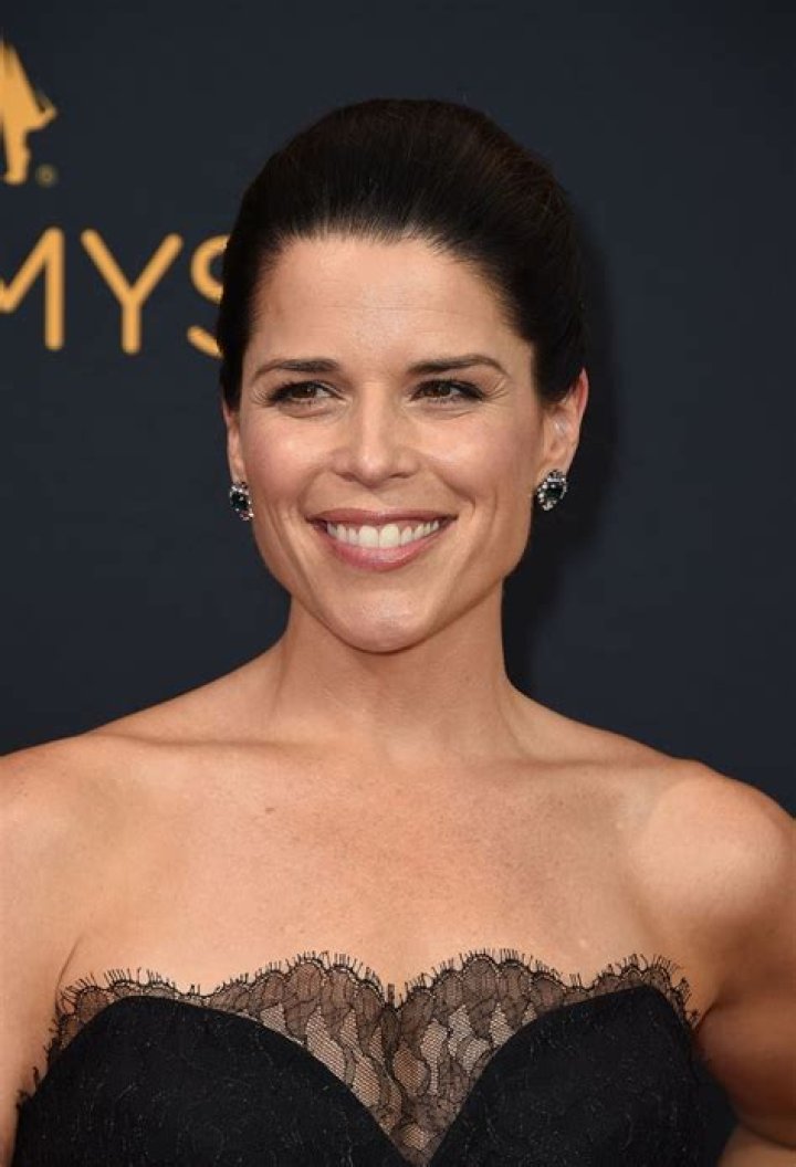 Neve Campbell — Photos Of The Actress – Hollywood Life