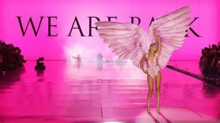 New Victoria’s Secret Angels: Photos – Hollywood Life