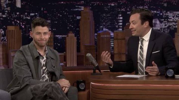Nick Jonas Talks Having Spinach In His Teeth At Grammys — Interview – Hollywood Life