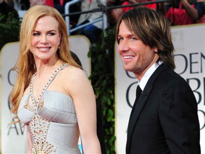 Nicole Kidman Shares A Passionate Kiss With Husband Of 15 Years Keith Urban On Valentine’s Day