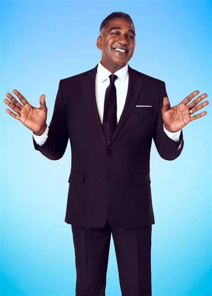 Norm Lewis Talks Reginald In ‘Chicken & Biscuits’ On Broadway – Hollywood Life