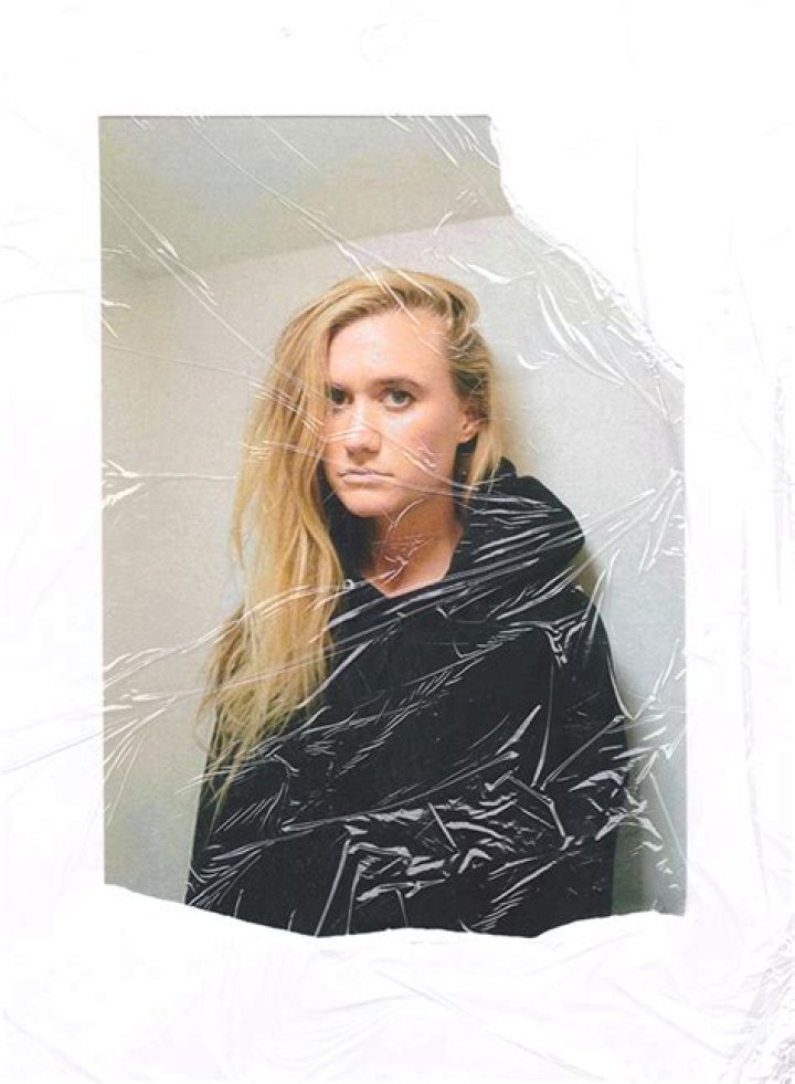 Notelle Shares How New EP Helped Her Embrace Those ‘Twisted’ Parts Of Her Not ‘Filled With Light’