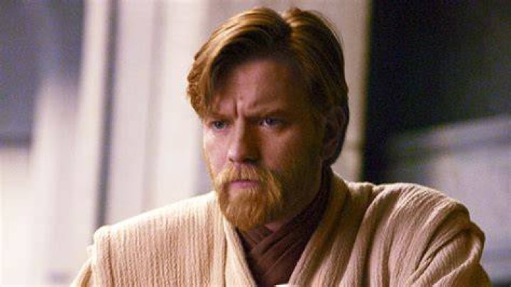 Obi-Wan Kenobi Halloween Costume DIY – Hollywood Life