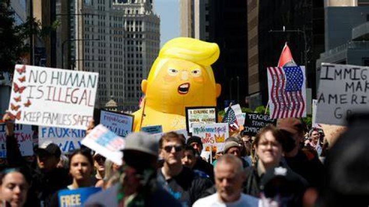 October 2020 Women’s March: Thousands Protest Trump Replacing RBG In DC & Across The Nation