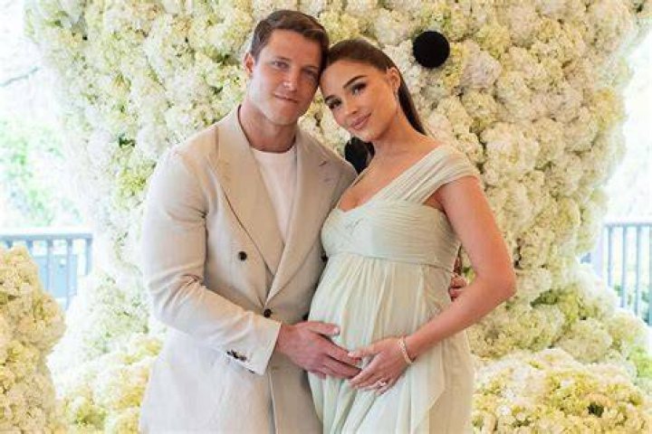 Olivia Culpo Looks Stunning In Tiny Pink String Bikini While On Vacation: Photos