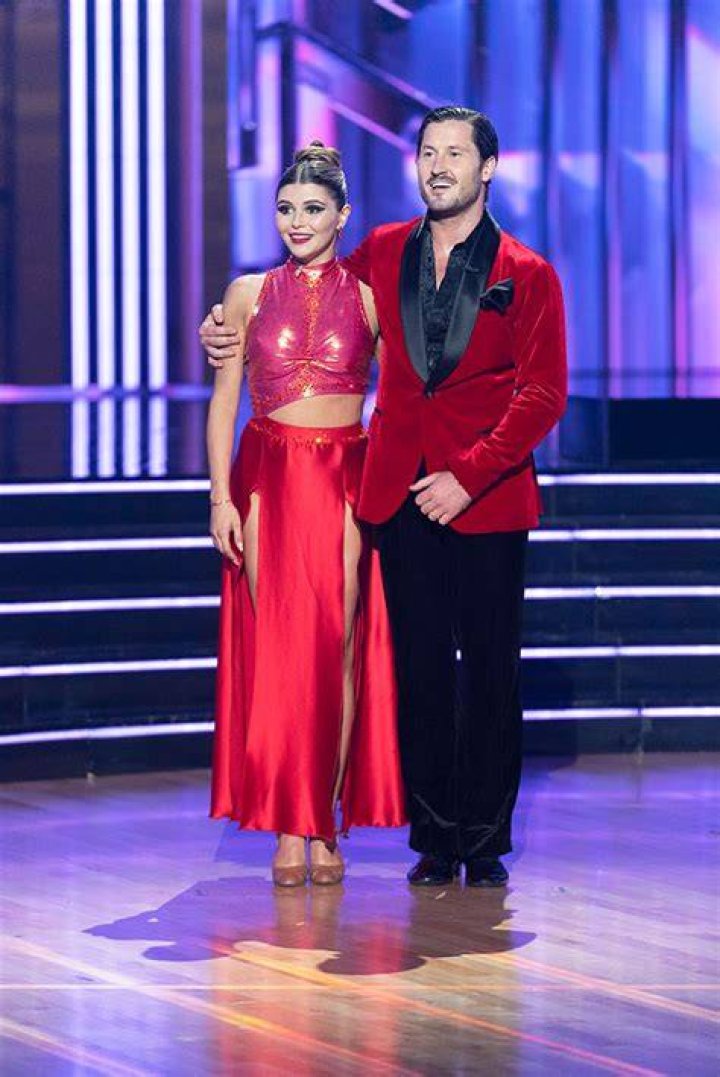 Olivia Jade Admits Val Chmerkovskiy Has Been Trying To ‘Recruit’ Her Mom Lori Loughlin For ‘DWTS’