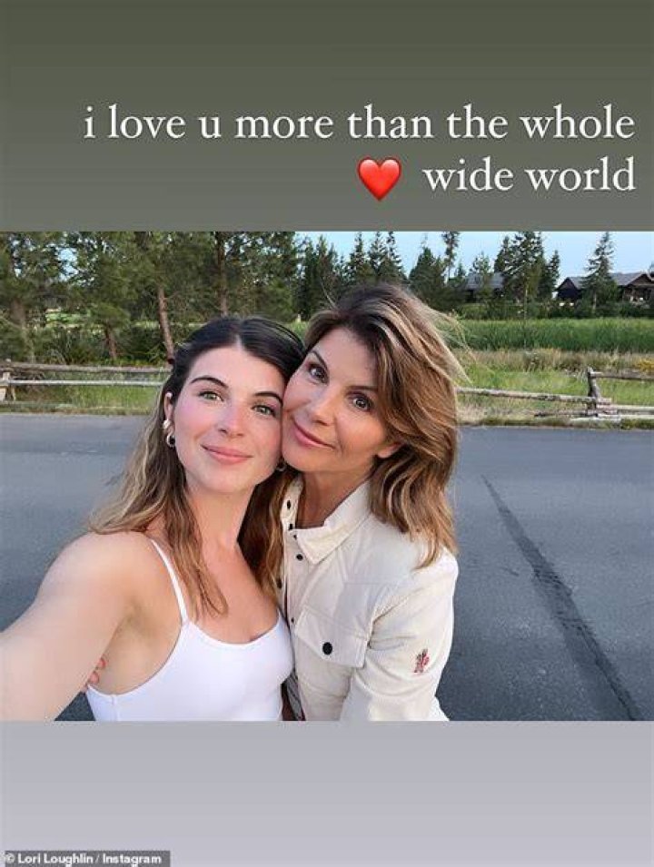 Olivia Jade Rocks Crop Top & Looks Just Like Mom Lori Loughlin With Red Hair On Night Out