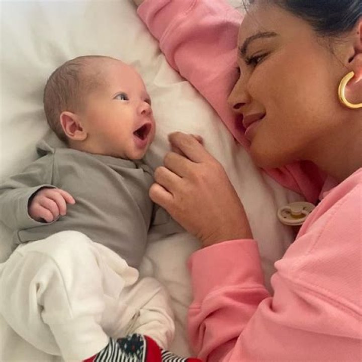 Olivia Munn Admits She’s ‘Struggling’ In New Postpartum Update 4 Months After Giving Birth