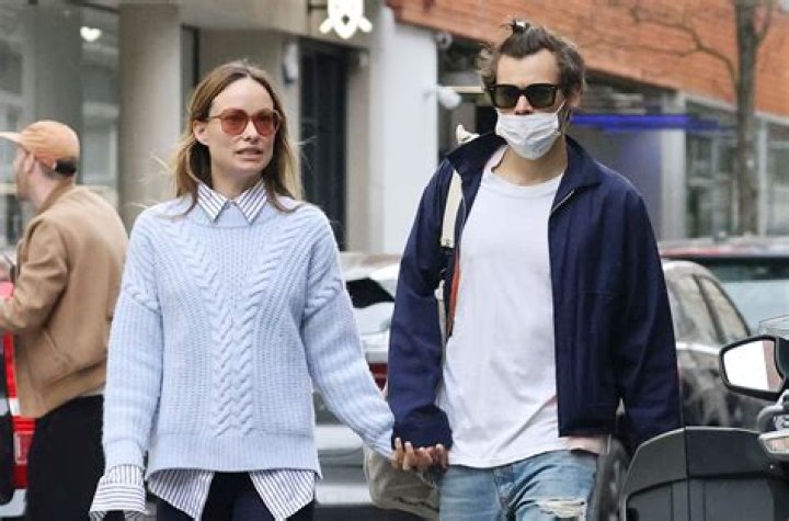 Olivia Wilde Picks Up Daughter, 5, From School After Harry Styles Talks Romance