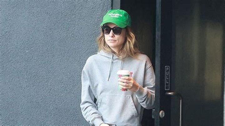Olivia Wilde Spotted On Solo Coffee Run Amid Report She’s ‘Very Upset’ Over Harry Styles Split