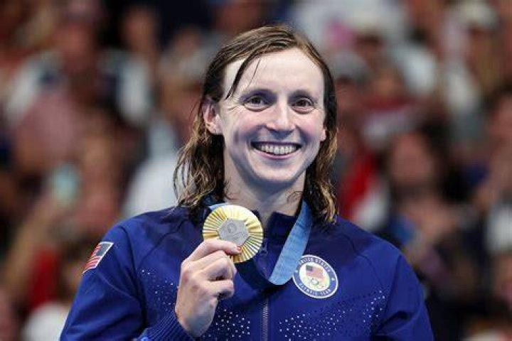 Olympic Gold Medalist Katie Ledecky Sounds Off On USWNT’s Call For Equal Pay & How She’s Prepping For 2020