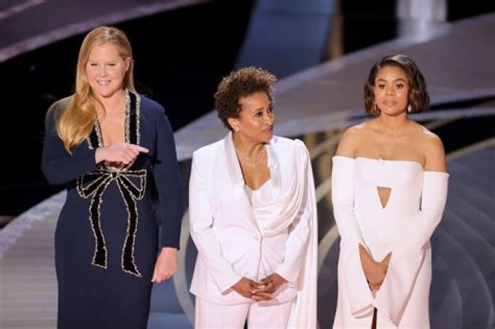 Oscars 2022: Amy Schumer, Regina Hall & Wanda Sykes Confirmed As Hosts Of The Show