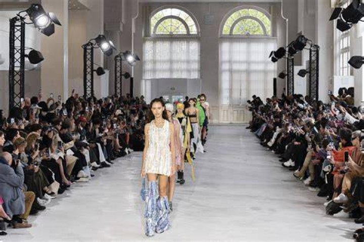 Paris Fashion Week Spring 2021: Photos – Hollywood Life