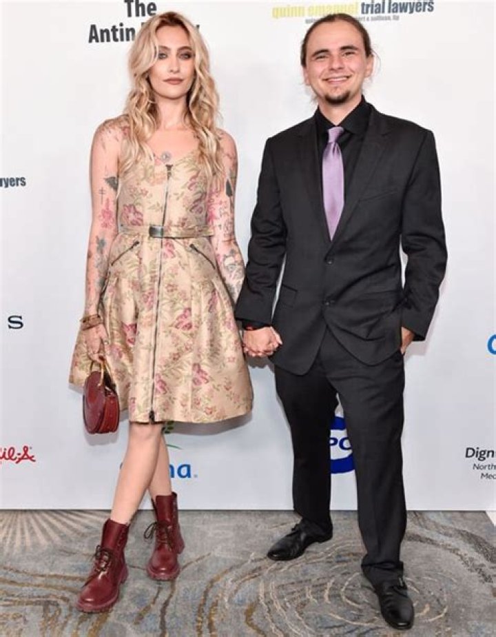 Paris Jackson, 24, Sweetly Holds Hands With Brother Prince, 25, At Charity Gala: Photos