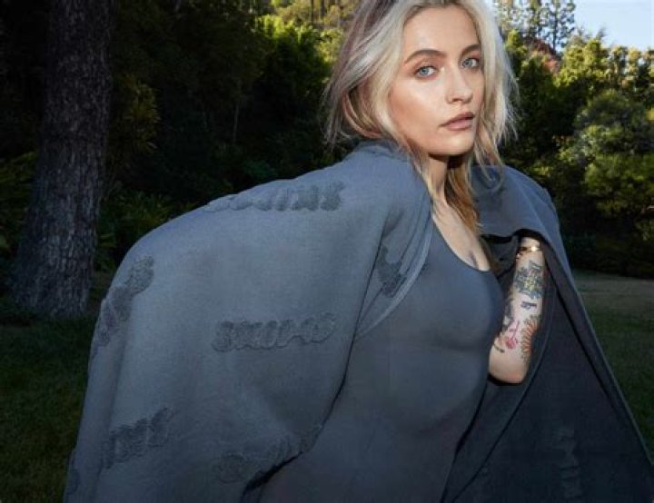 Paris Jackson’s Bikini In SKIMS Swim Campaign: Photos – Hollywood Life