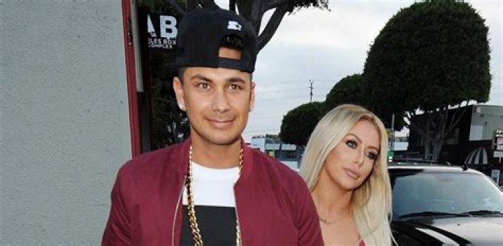 Pauly D Accused Of Cheating On Aubrey O’Day On ‘Double Shot At Love’ – Hollywood Life