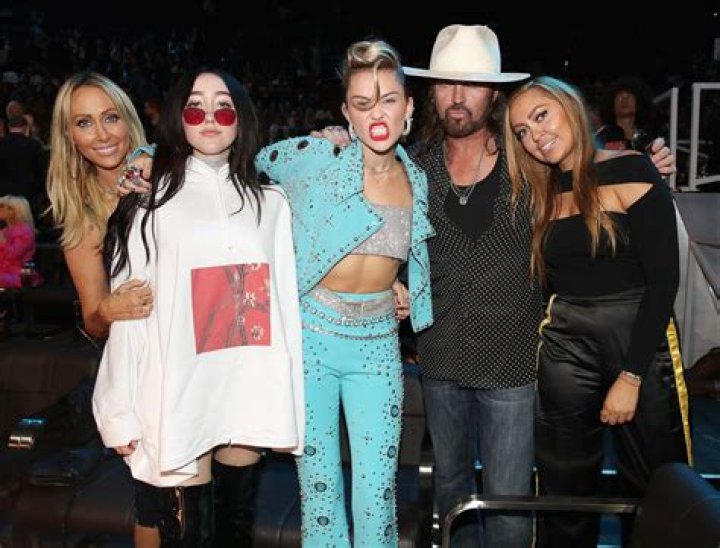 Photos of Miley & Noah’s Dad – Hollywood Life
