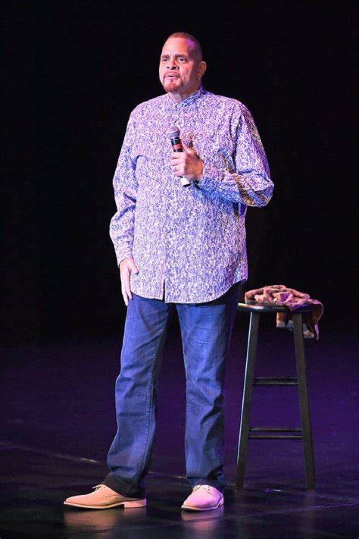 Photos of the Comedian – Hollywood Life