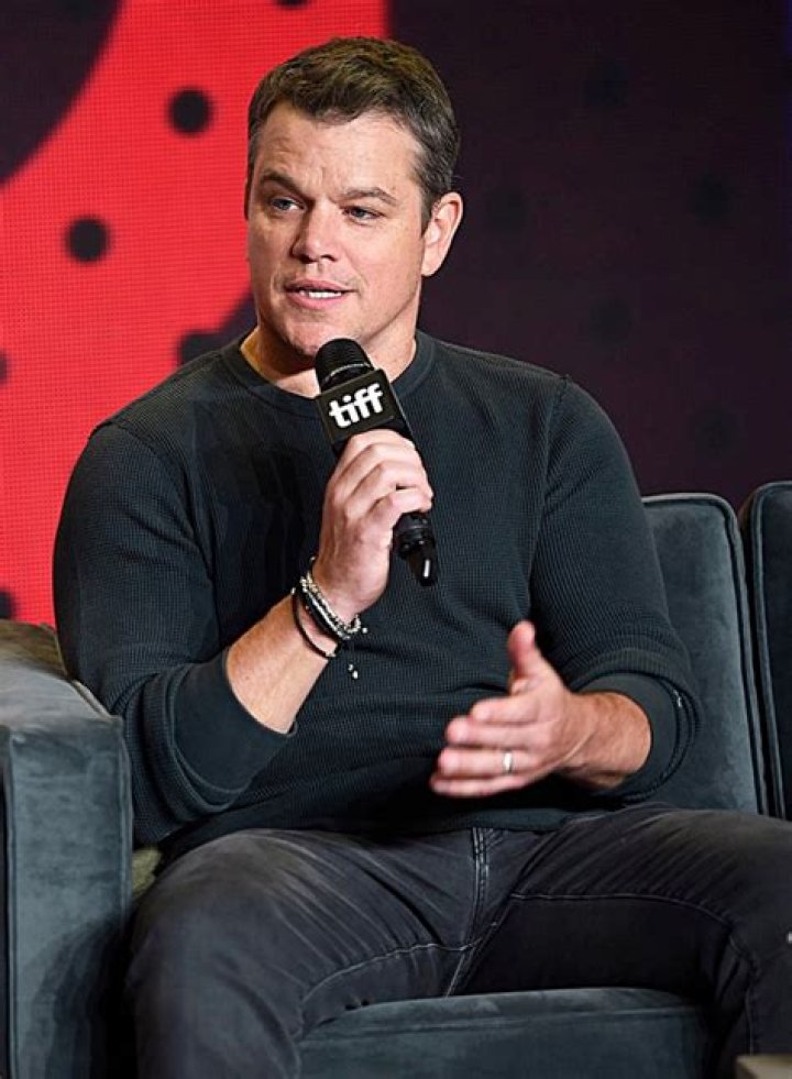 Photos Of The Hunky Actor – Hollywood Life