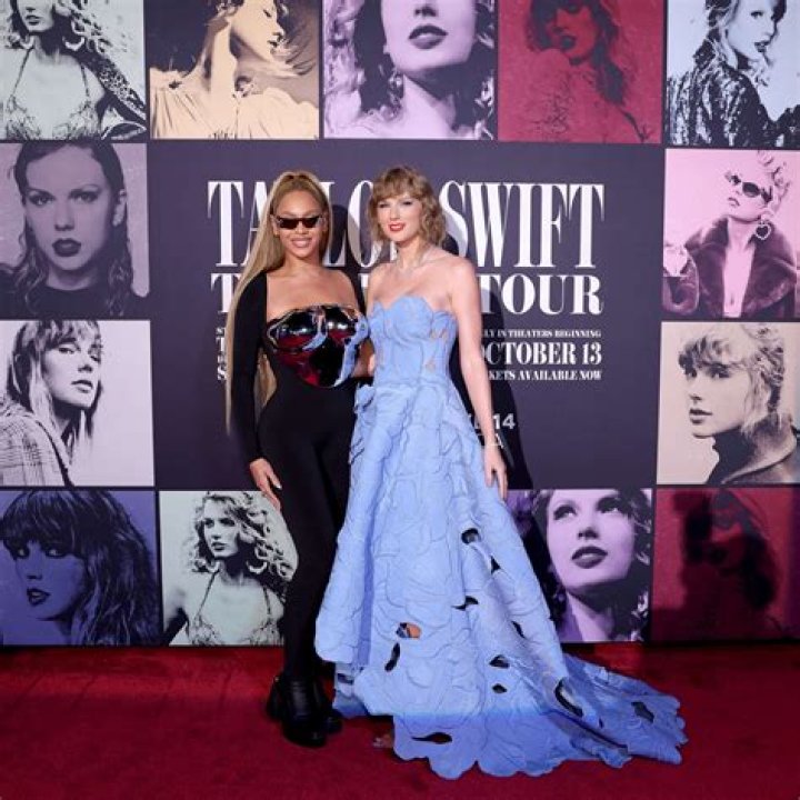 [PHOTOS] Taylor Swift’s Dress At CMAs — Sizzles In Cutout Sheer Gown – Hollywood Life