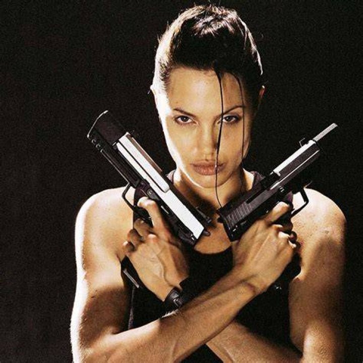 [PIC] Angelina Jolie Topless — Lara Croft-Era Sexiness In Rare 2001 Photo – Hollywood Life